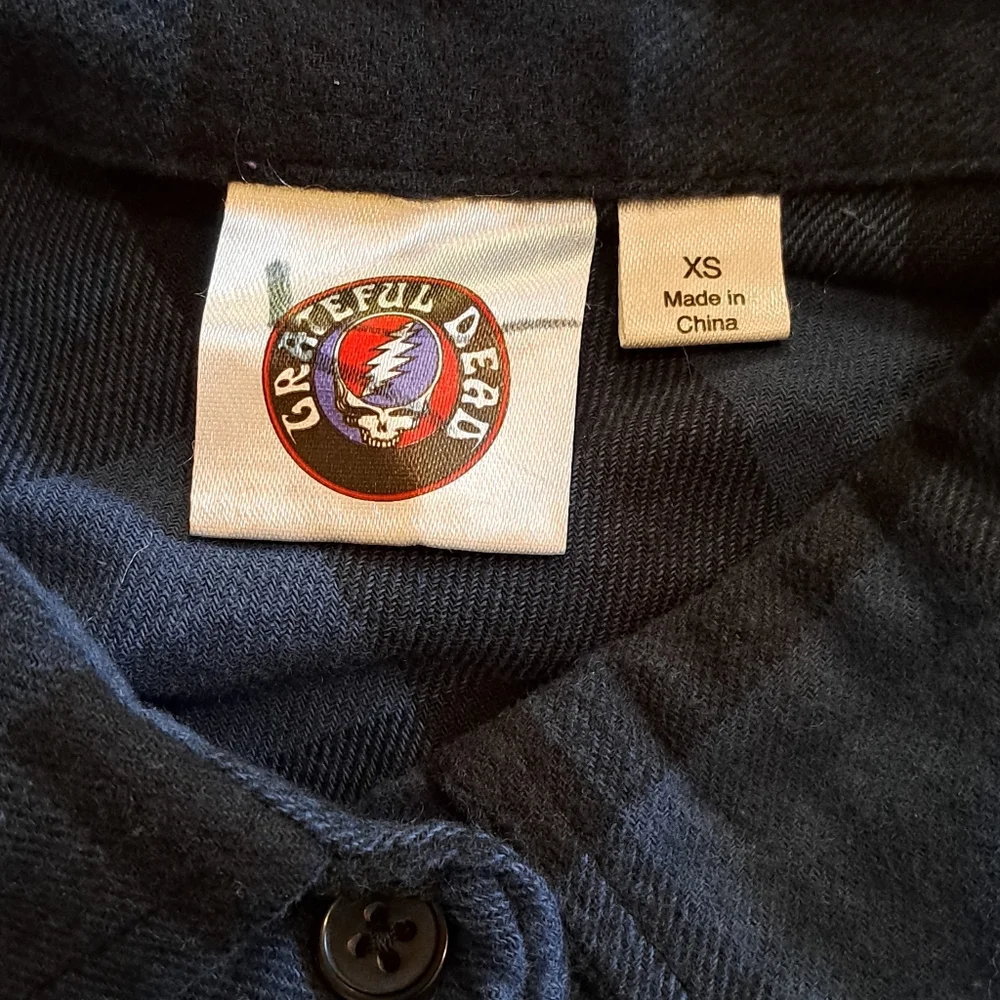 Grateful Dead Flannel Blue Buffalo Plaid XS Skull Roses Graphic - Picture 4 of 6